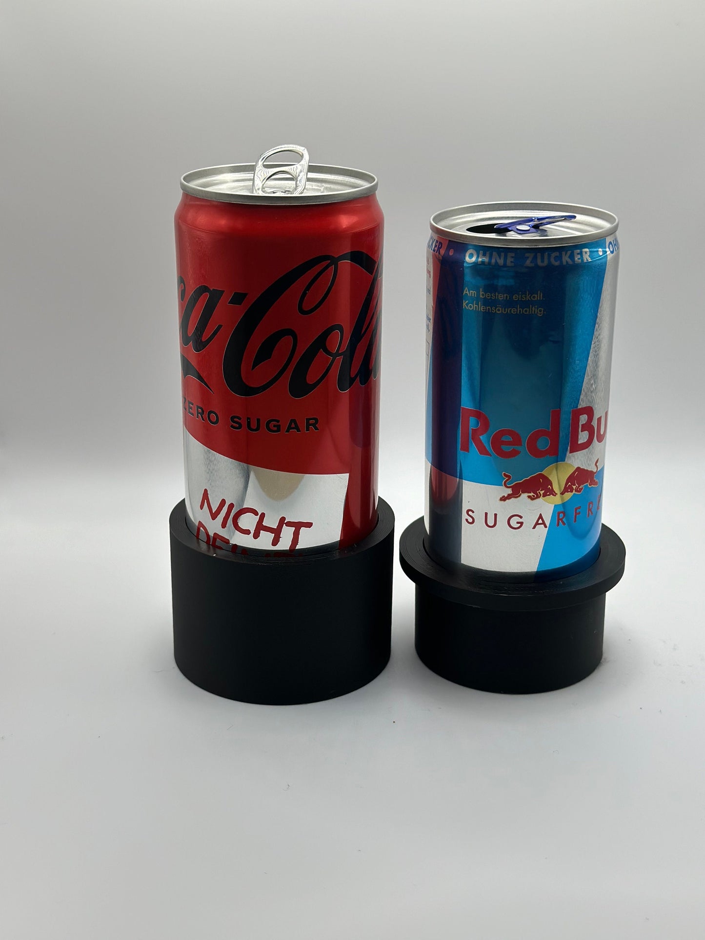 Praktischer sicherer Adapter für Redbull oder Cola Dosen/Getränkehalter fürs KFZ/verschiedene Größen / perfektes Geschenk/Dosenadapter/gift