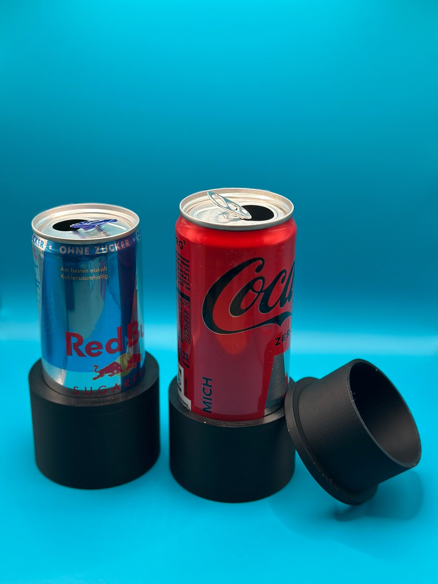 Praktischer sicherer Adapter für Redbull oder Cola Dosen/Getränkehalter fürs KFZ/verschiedene Größen / perfektes Geschenk/Dosenadapter/gift
